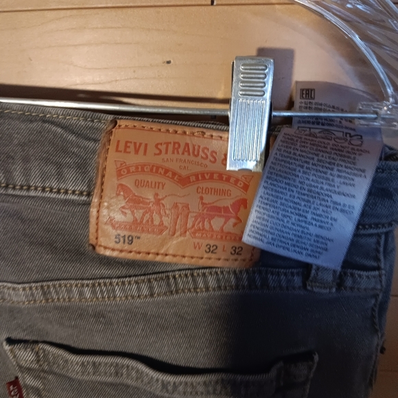 Levi’s - Picture 5 of 11